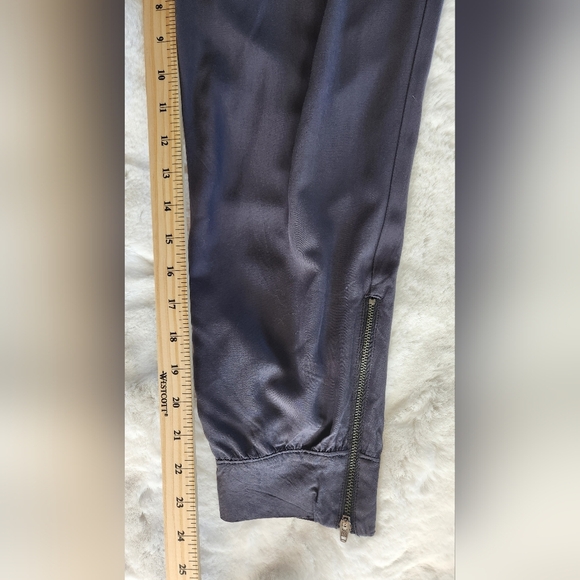 Banana Republic Jogger pants size small - Picture 5 of 12